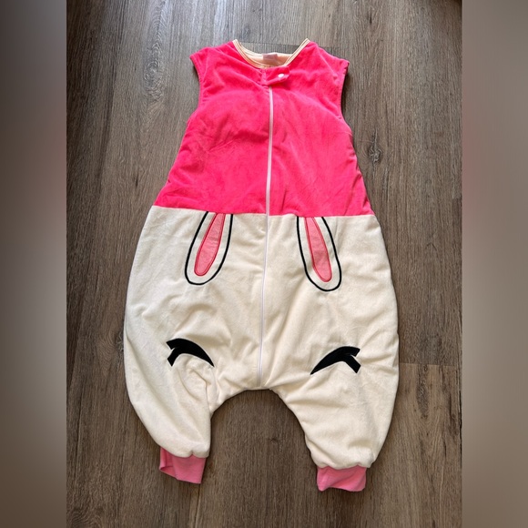 Cute sleep suit - Picture 1 of 6
